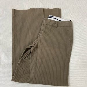 Gap Stretch Modern Fit Flare 1R